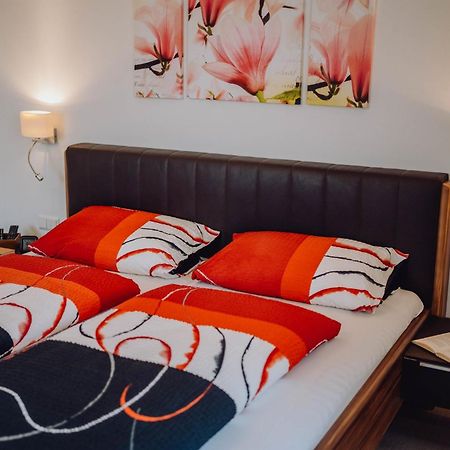 Pension Sterntaler Rheinhausen Luaran gambar